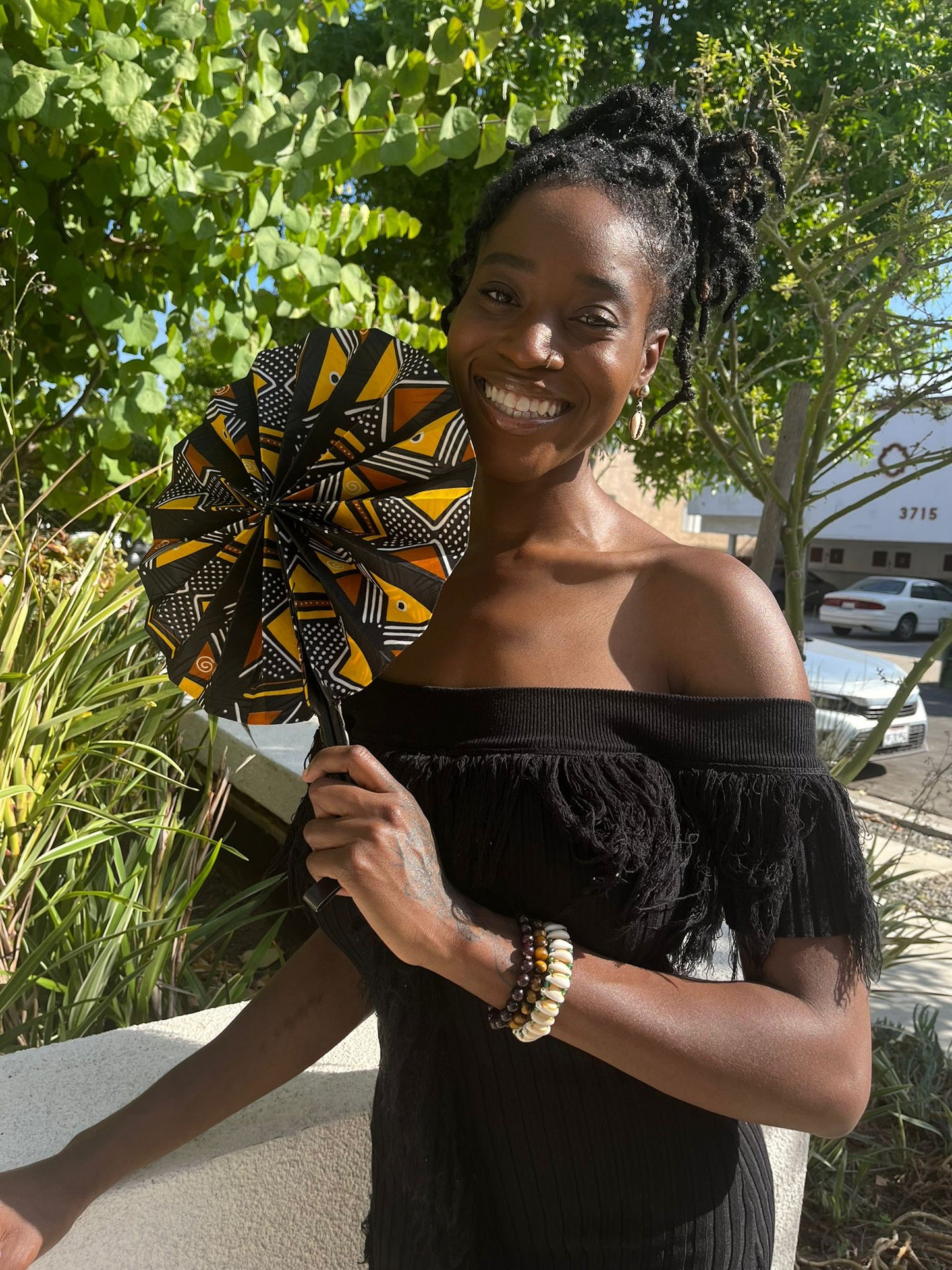 African Essence Tote Bag & Folding Fan Set